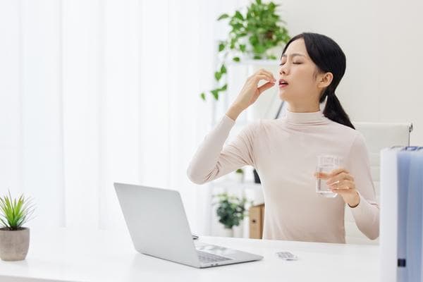 试用期生存指南：企业职场中的有效沟通与成长策略