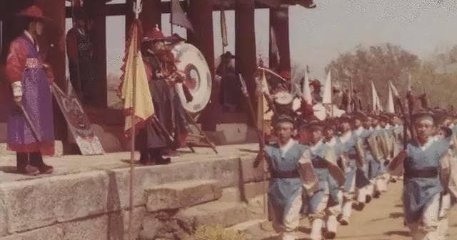 05年，韩国把“汉城”改为首尔，全世界里为何只要求中国修改称呼