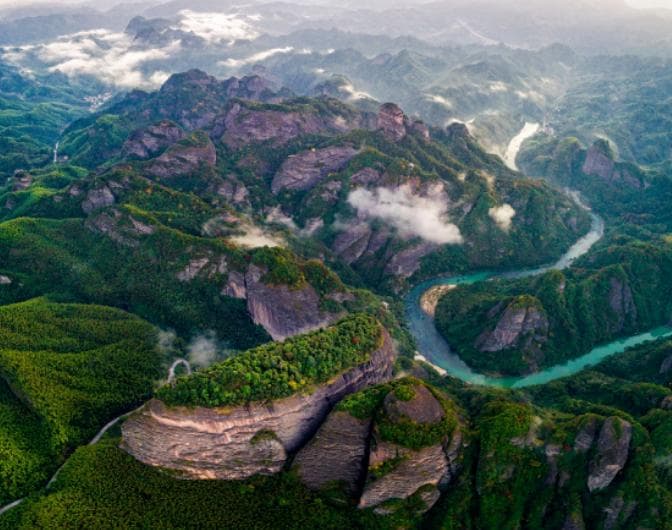 广西天门山全攻略：玻璃桥、丹崖碧水，吃住玩一文搞定