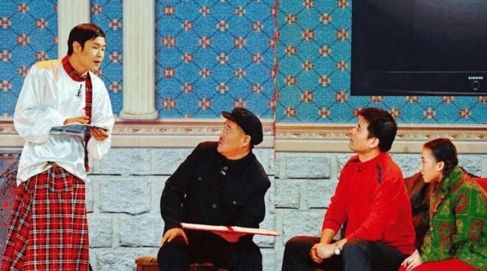 赵本山现身刘老根大舞台，儿子赵大牛的创新改革令人瞩目