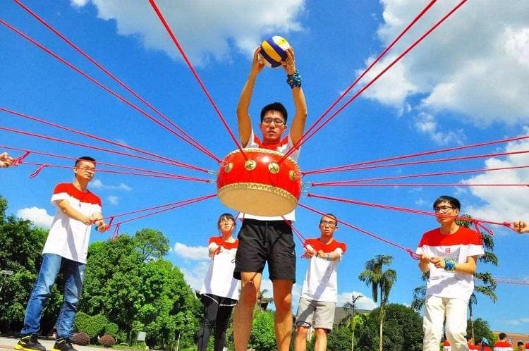 经典团队协作项目：击鼓颠球（又名：鼓动人心）