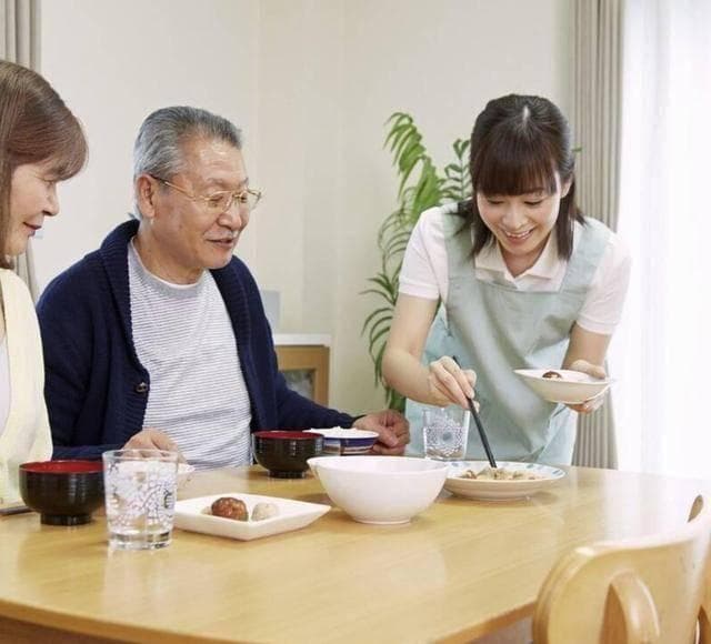 吃得少活得久，限制饮食可长寿？研究发现：晚上饿肚子或可延寿