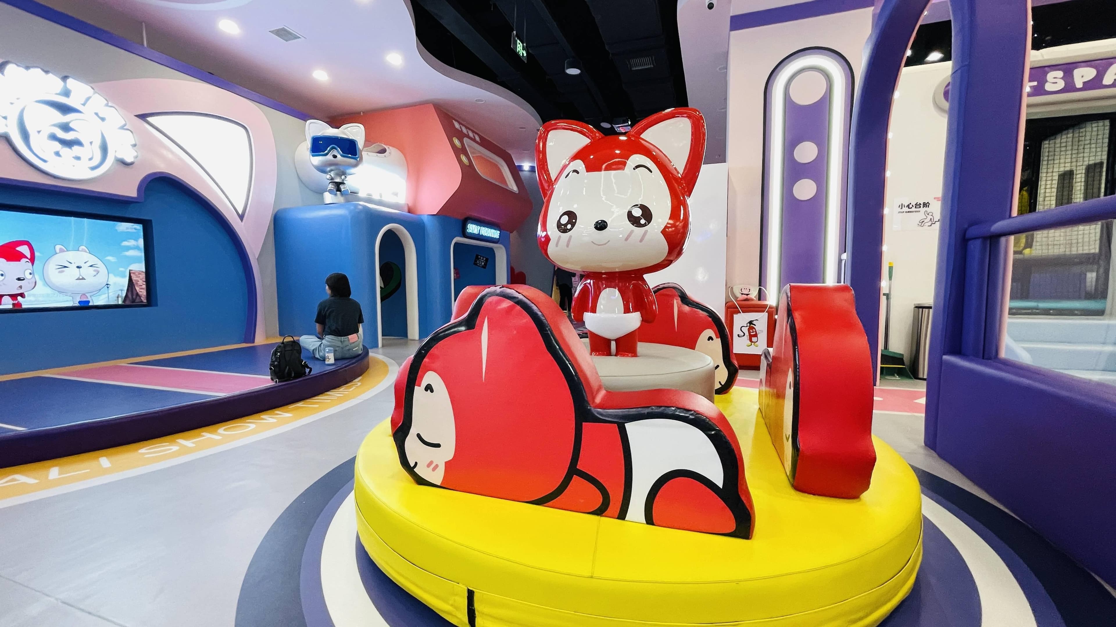 旅游景点游乐设施大盘点：从传统到科技，总有一款适合你