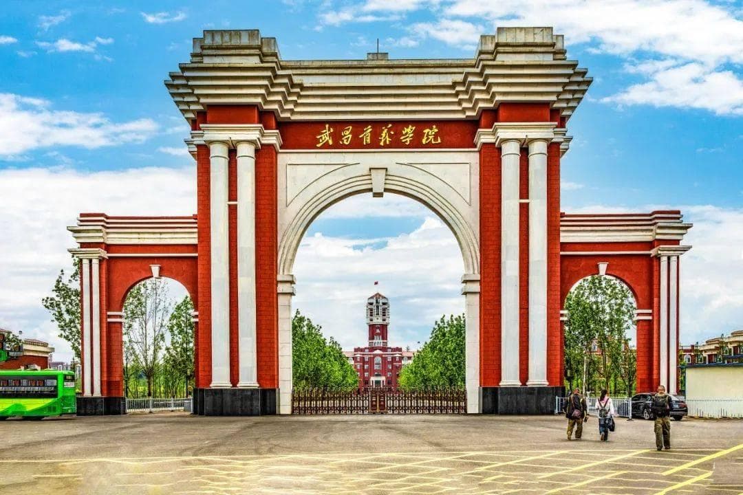 武昌首义学院王牌专业是什么？怎么样？堪称“大厂收割机”！