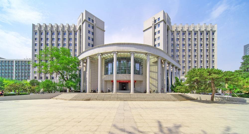 “双一流”建设8年成绩单：如何推动更多大学和学科成为世界一流