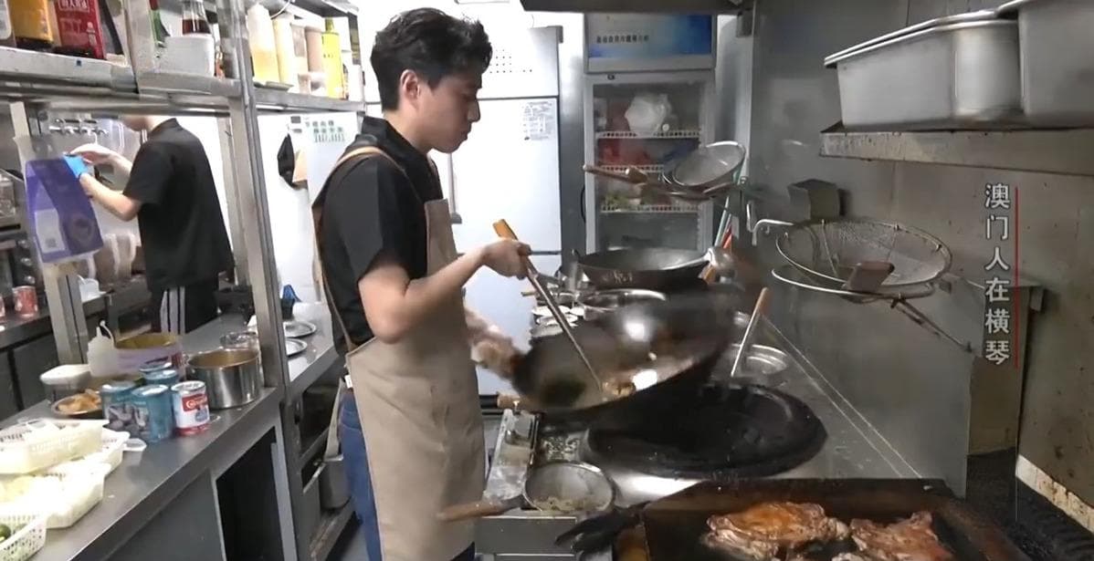 澳门创业青年在横琴开启新生活：从茶餐厅到医疗机器人，展现大湾区融合发展新机遇