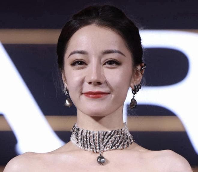 从热巴生图看娱乐圈：P图过度反显真实，作品才是王道