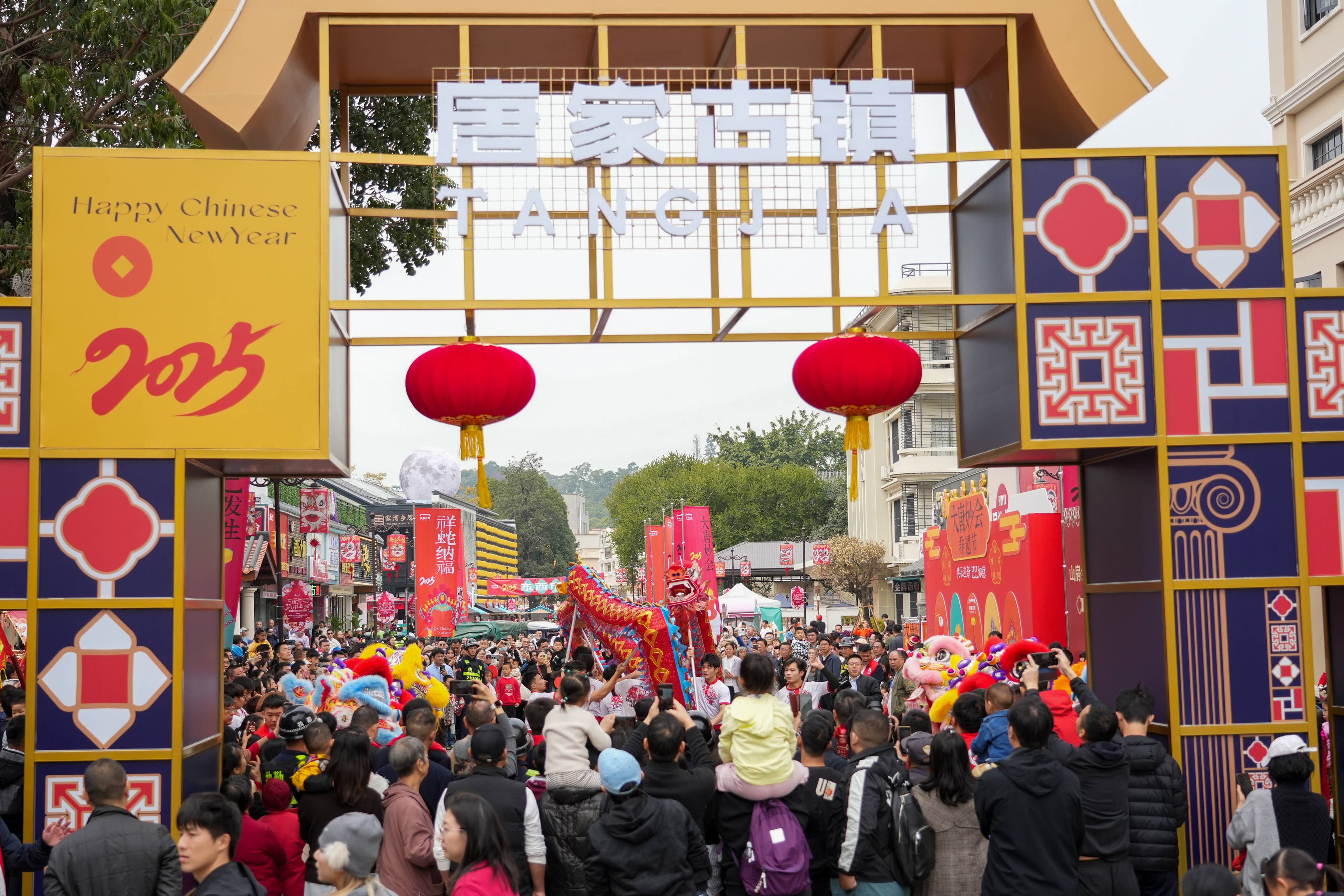 元旦到访近11万人次，珠海唐家古镇何以成网红打卡地？