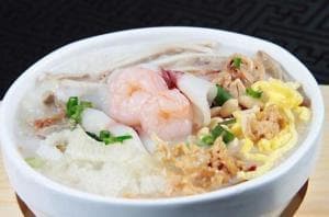 生滚粥：广东传统名点的制作与文化