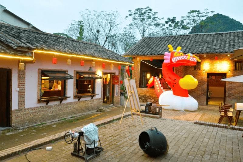贵港山边村摄影宝典：携手男友，用镜头解锁青砖红瓦的诗意角落