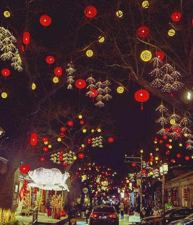 文旅街区打造城市经济文化双引擎
