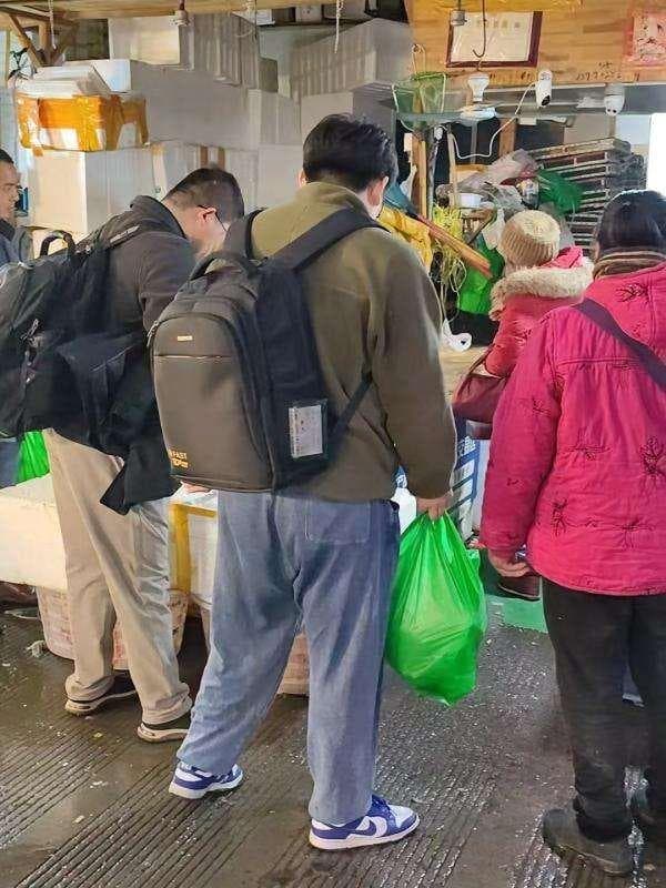 春节后大闸蟹价格回落 元宵节后东海货将批量上市