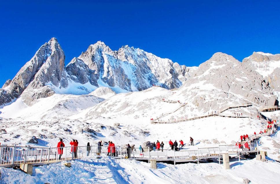 走进玉龙雪山景区（云南）