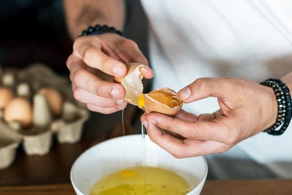 哺乳期可以吃鸡蛋吗？营养师的专业解答来了