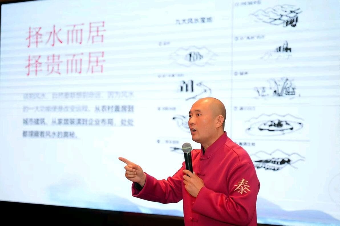 职场起名指南：如何选择一个既彰显个性又便于交流的“花名”