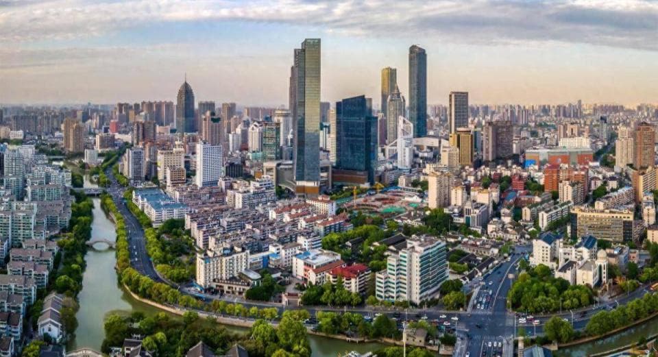 中国十强地级市！无锡坐稳第二，山东入围一城，浙江暂时无缘