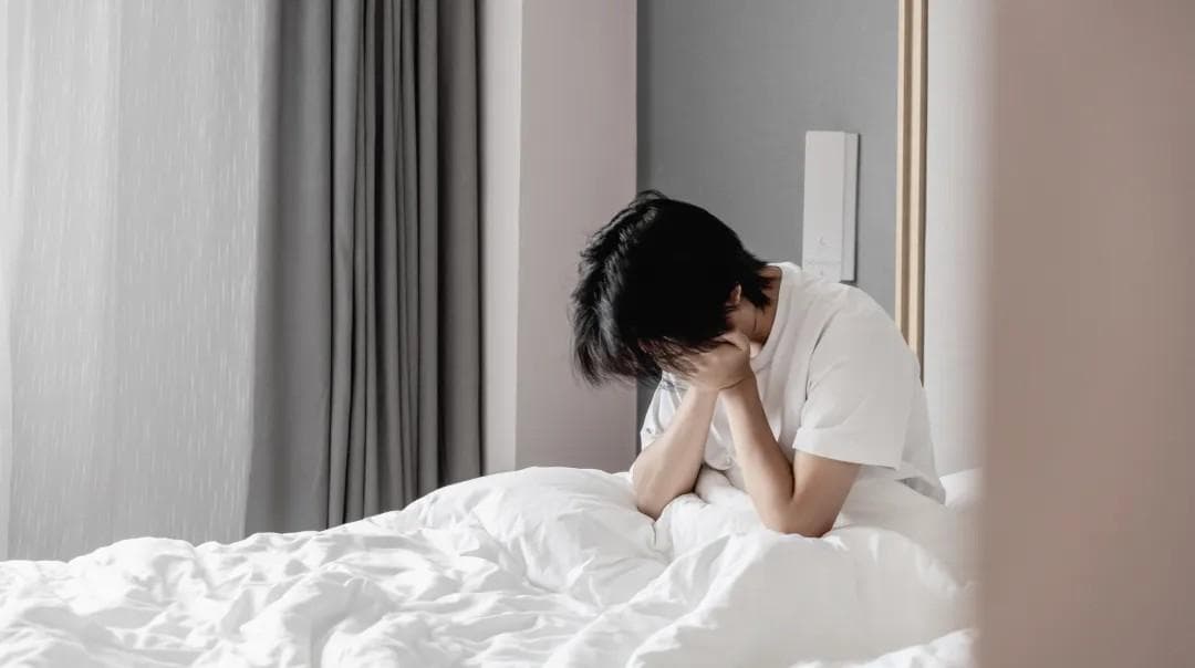 90后小伙睡醒后突然头晕呕吐！深圳医生提醒：千万别这样做