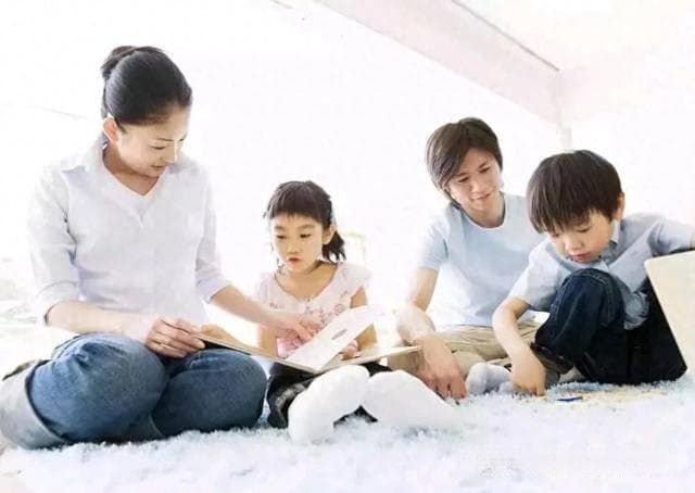 家庭在现代社会中的角色与功能