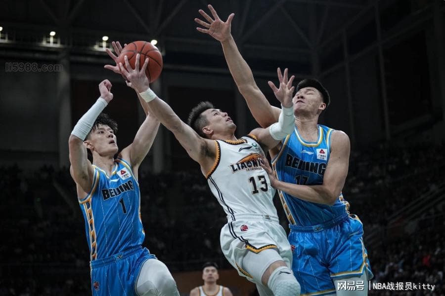 CBA快报：惊爆！曾凡博周琦59分，福建队被打得毫无还手之力