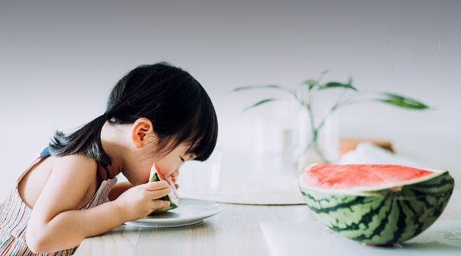 孩子说谎后，你的反应影响他的一生