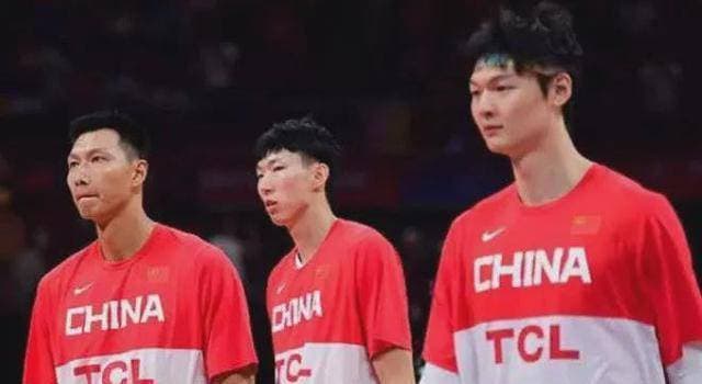 周琦与易建联：领袖气质和天赋差异的对比分析