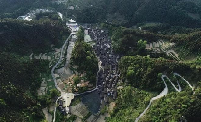 贵州松桃苗族自治县大湾村：藏匿于大山深处的静谧古村落