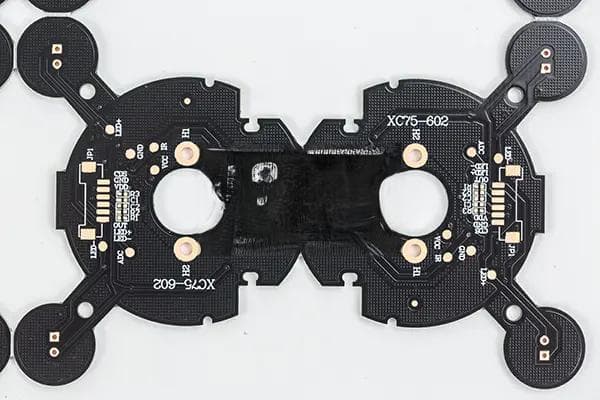 在PCB制造中SMT贴片机器的结构和功能详解