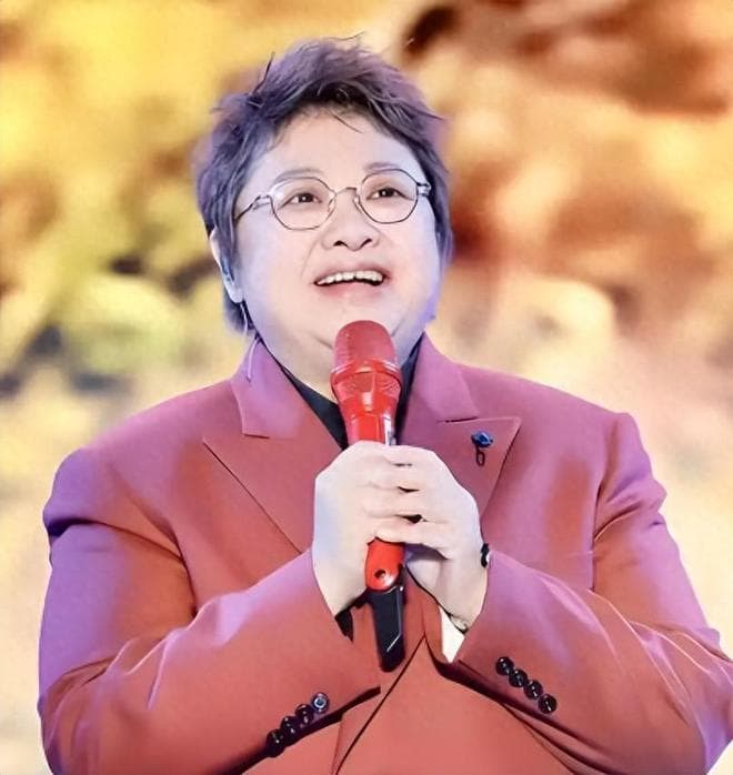 韩红罕见更新动态：手术后将重返舞台，慈善事业再续新篇