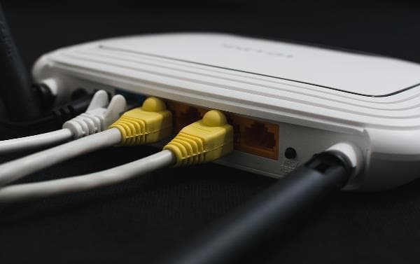 路由器老是断网掉线怎么办 原因及解决指南