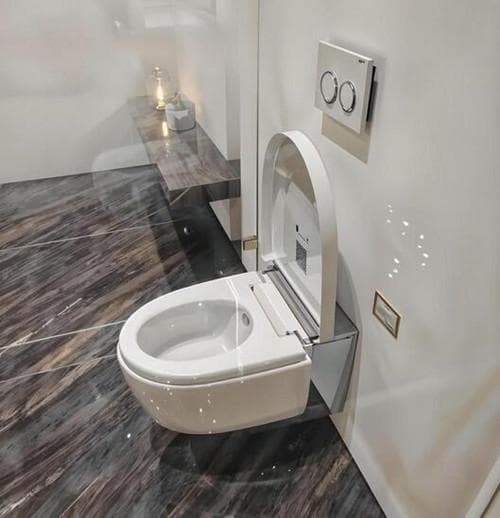 马桶调水位高低怎么调