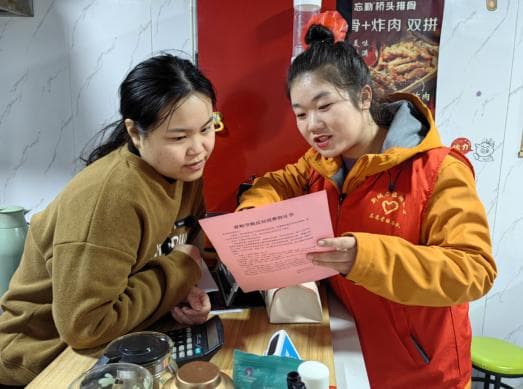 铜陵各单位开展“粮食节约和反食品浪费”主题宣传活动