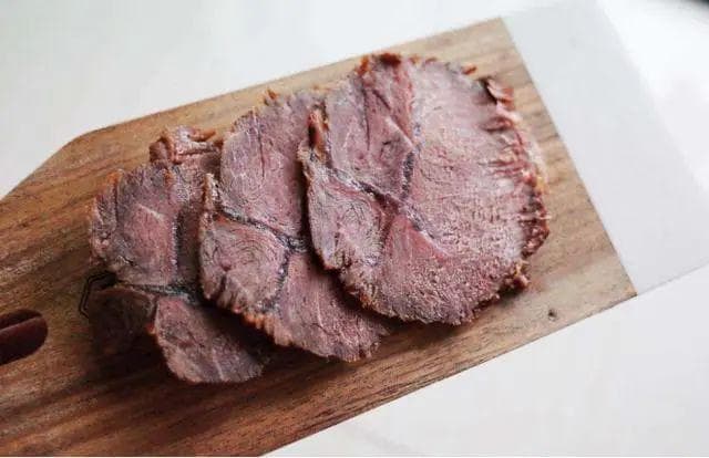 水牛肉和黄牛肉的区别，牛肉中的‘双胞胎’，差异竟如此之大！