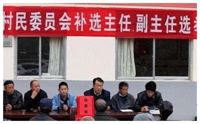 三级联审：安吉县村干部选拔制度创新实践