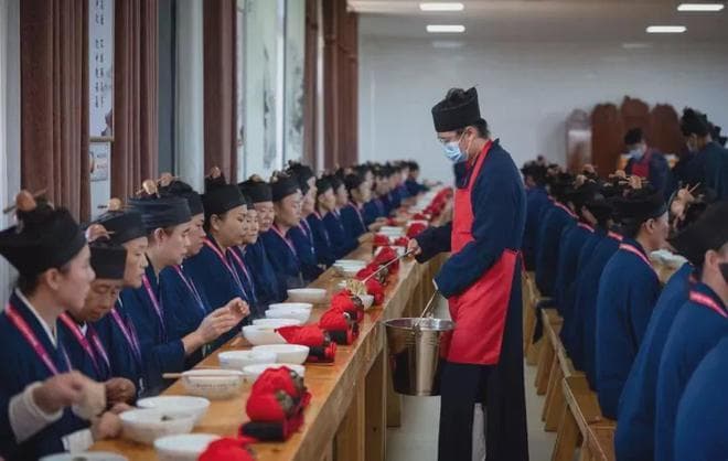 道教为何提倡初一、十五斋戒素食？