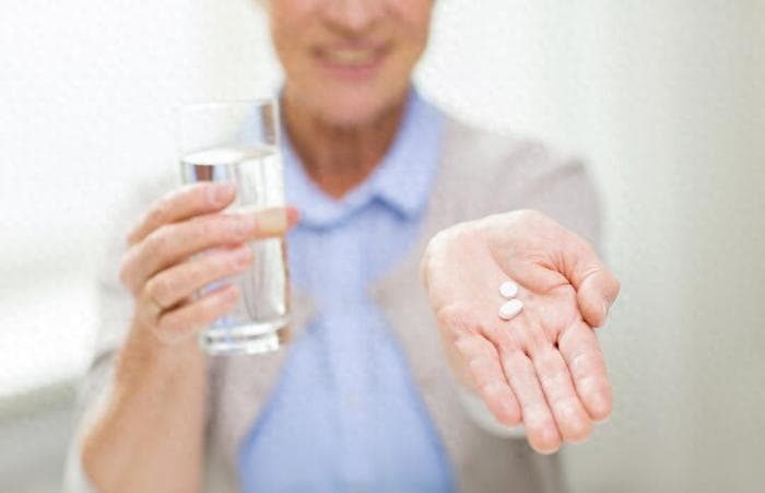 老年人补充叶酸或有6大益处，0.4mg和5mg选哪种？请为家人转存