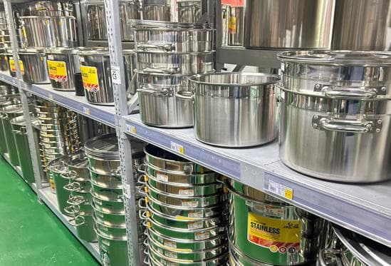 不锈钢厨具在酒店厨房的优缺点深度剖析