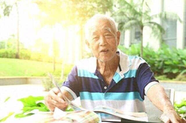 寿命长短取决于遗传？浙大新研究：做好4点，可抵消62%基因影响！