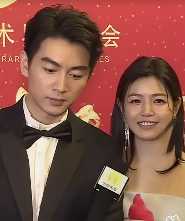陈晓陈妍希离婚：7年传闻终成真，娱乐圈婚姻的脆弱与无奈