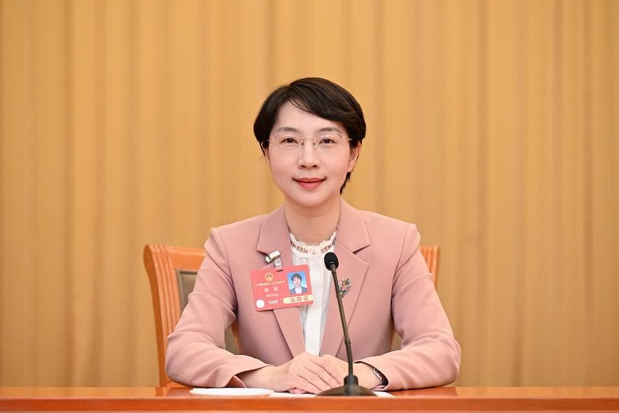 代表委员说｜潘越：数字贸易引领全球新赛道，中国如何抢占制高点？