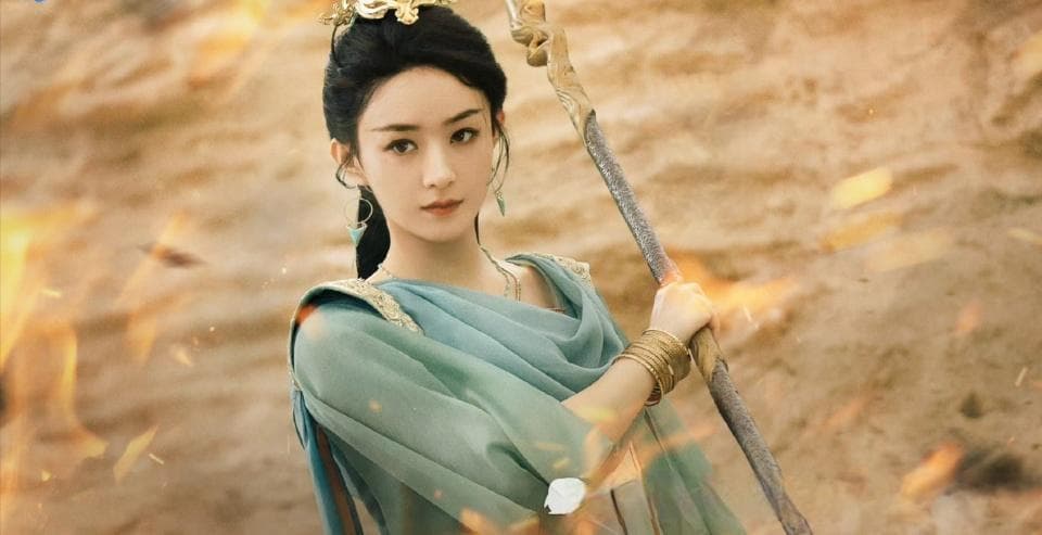 《与凤行》开播即破10亿，赵丽颖用实力演绎“收视女王”
