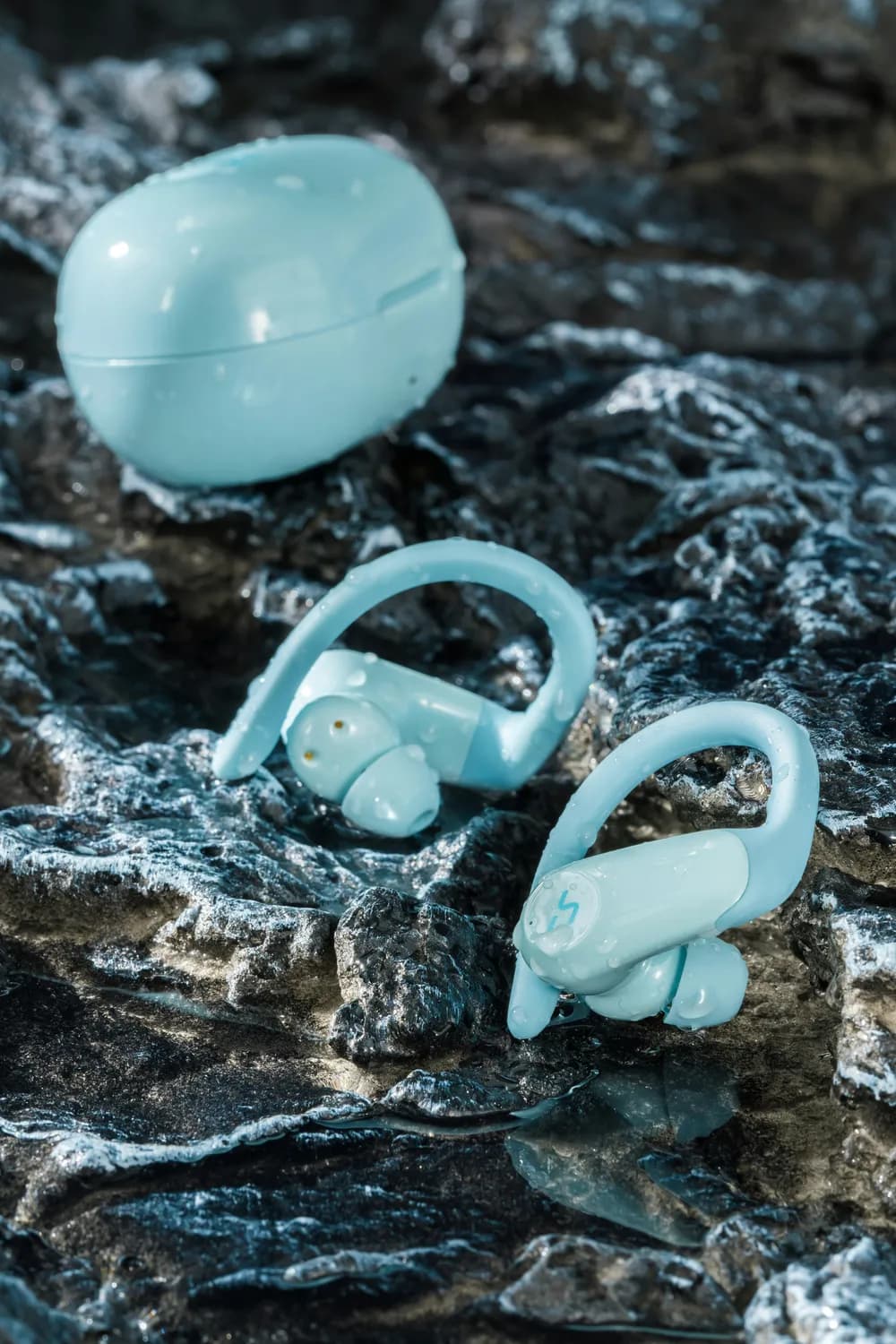 夏日游泳必备：耳塞和防水贴大比拼！