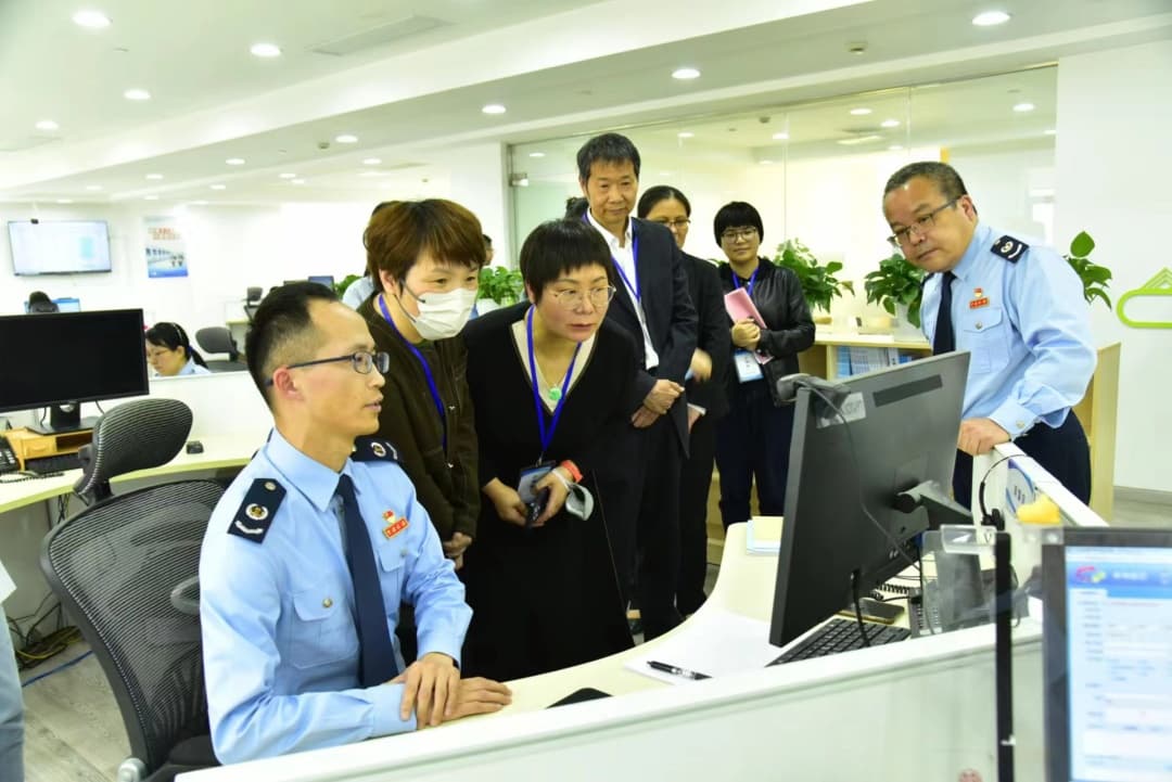 走进12366纳税缴费服务热线：解密宝山税务的贴心服务