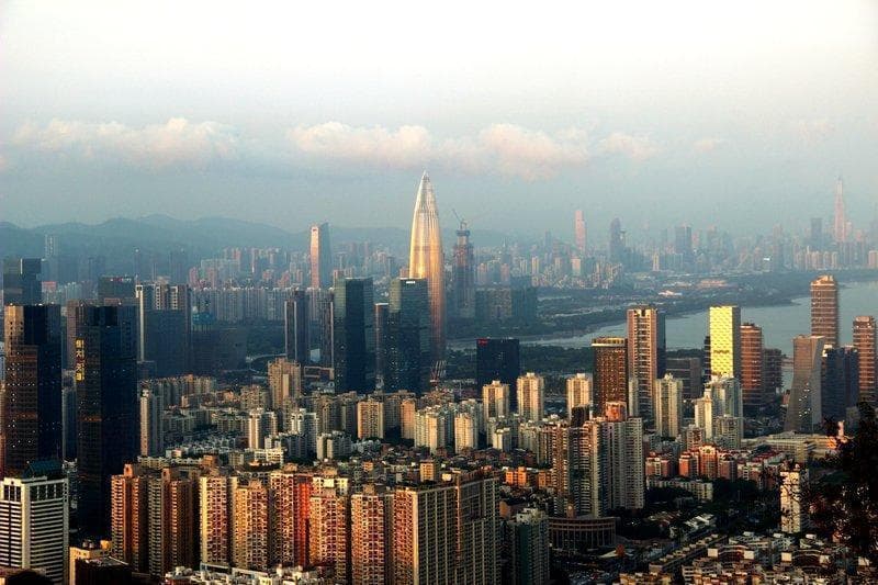 房价下降的利与弊：经济与社会的双重影响