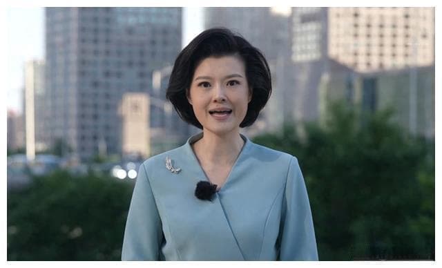 央视新面孔邹韵工作表现被认可，临场反应迅速被夸功课做得好