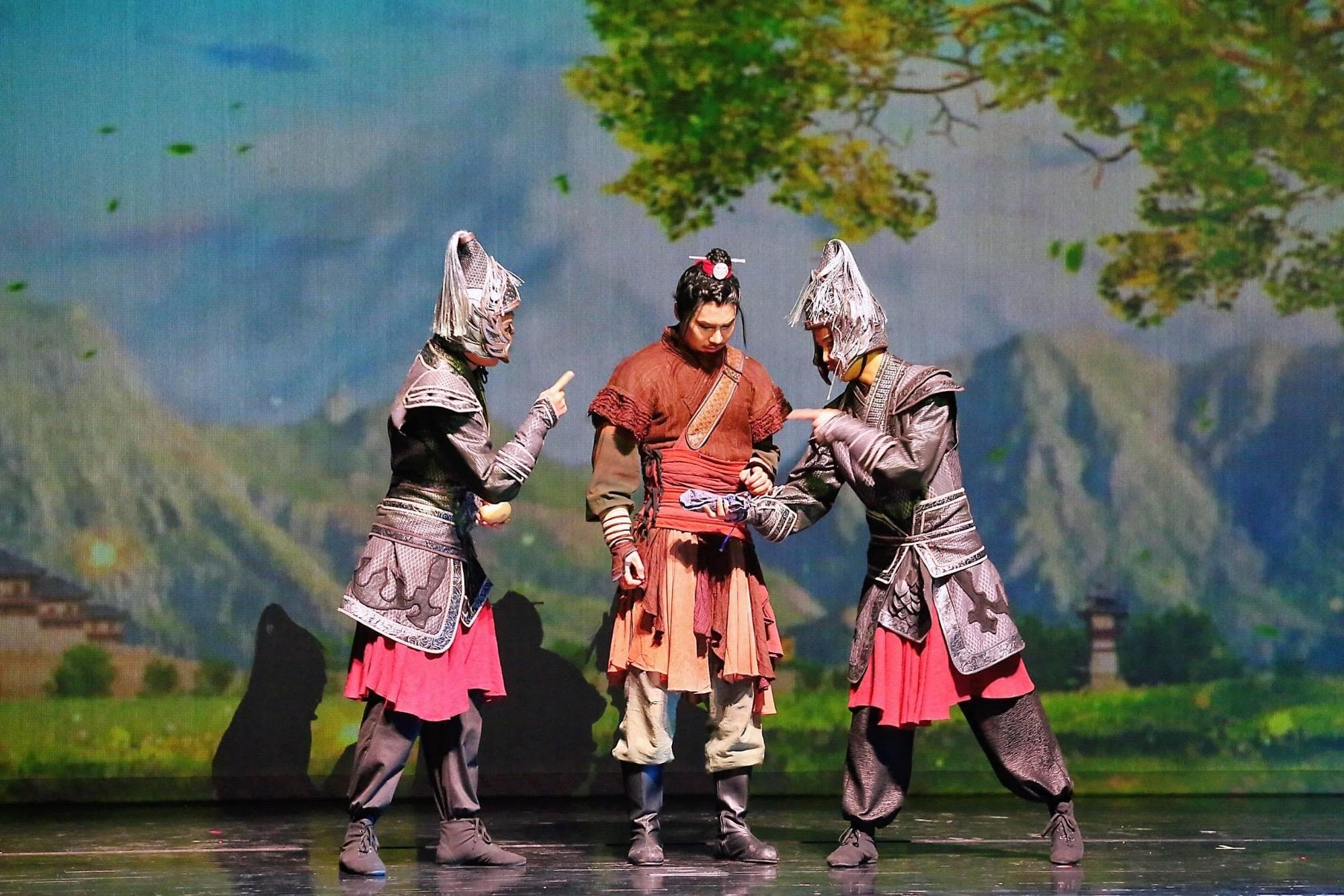 武威西凉大剧院《天马行》：一场穿越千年的文化盛宴