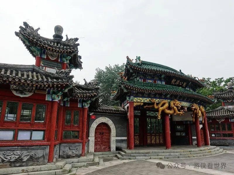 北京龙潭公园：从明朝窑场到现代园林的华丽转身