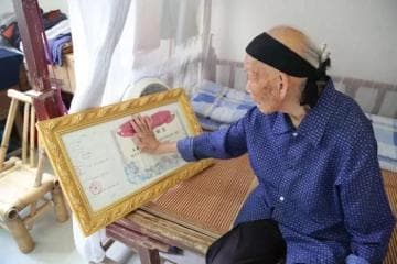 这才是最美的爱情！因为一句“等我回来”，她等了90多年……