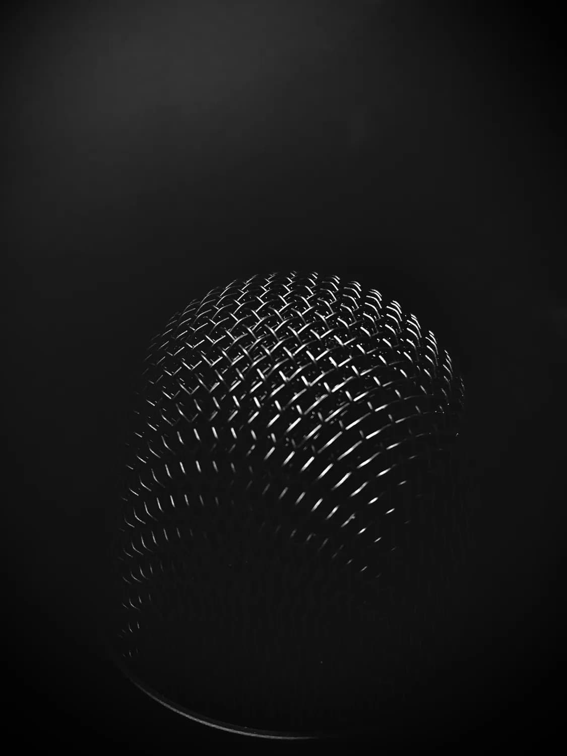 《哪吒》幕后声音揭秘：唱寰宇与陈浩的创业之路