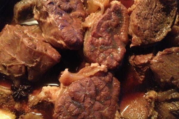 卤牛腩的两种家常做法及配料详解