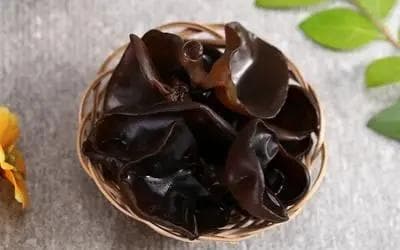 膳食纤维含量超70%，黑木耳是天然通便良品